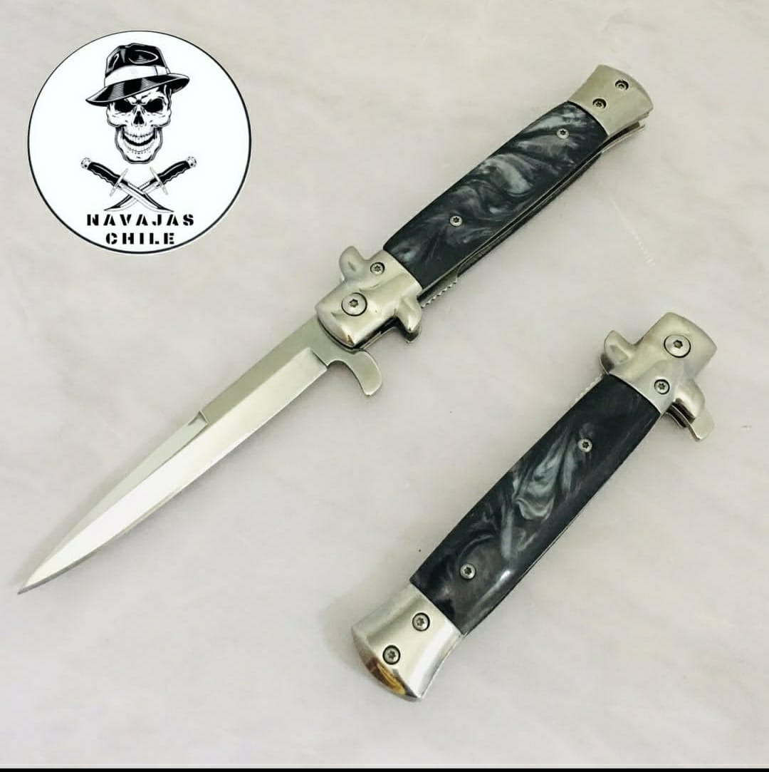 Stiletto italiana / negra