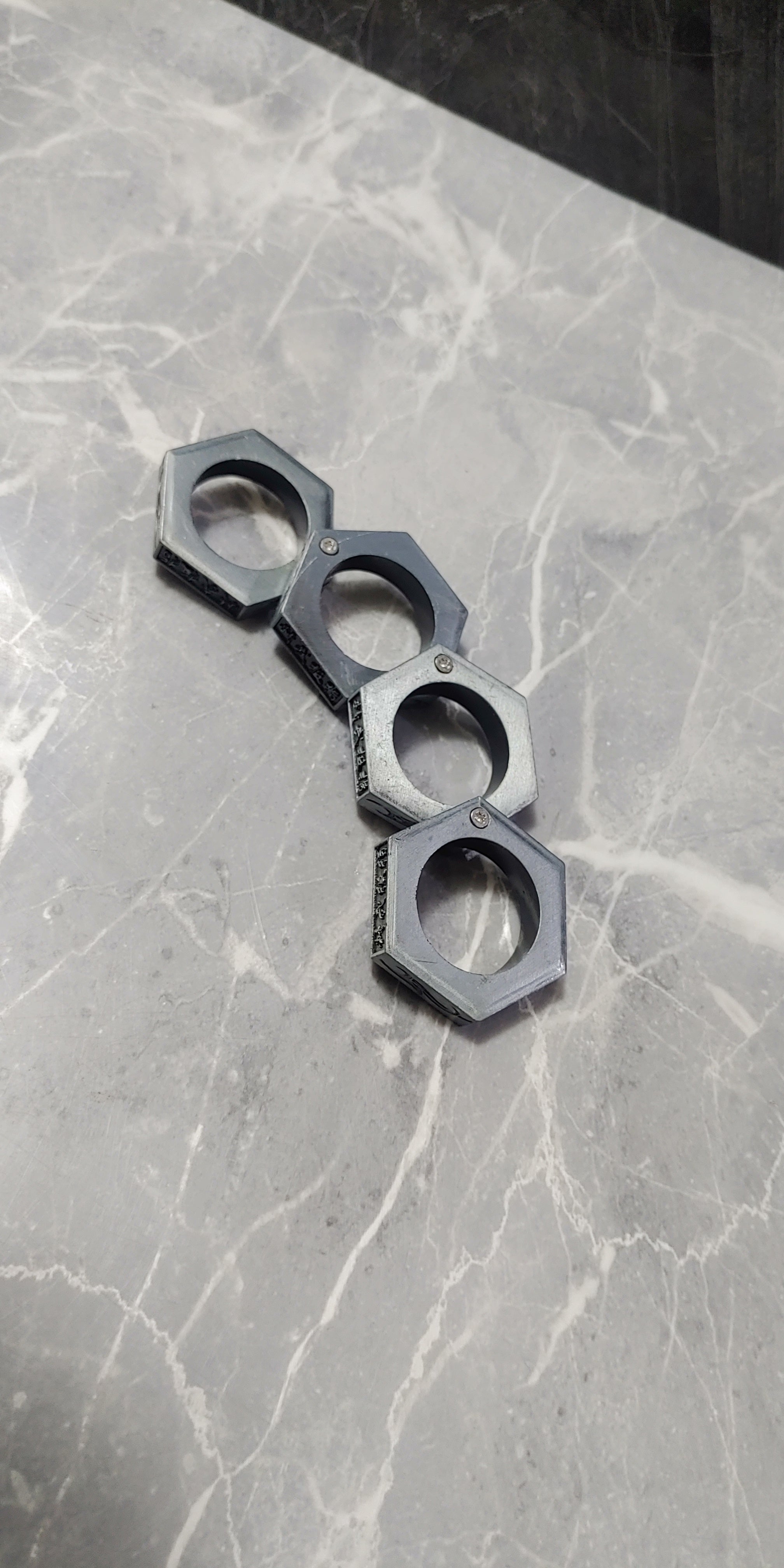 Manopla Táctica Tipo Anillo